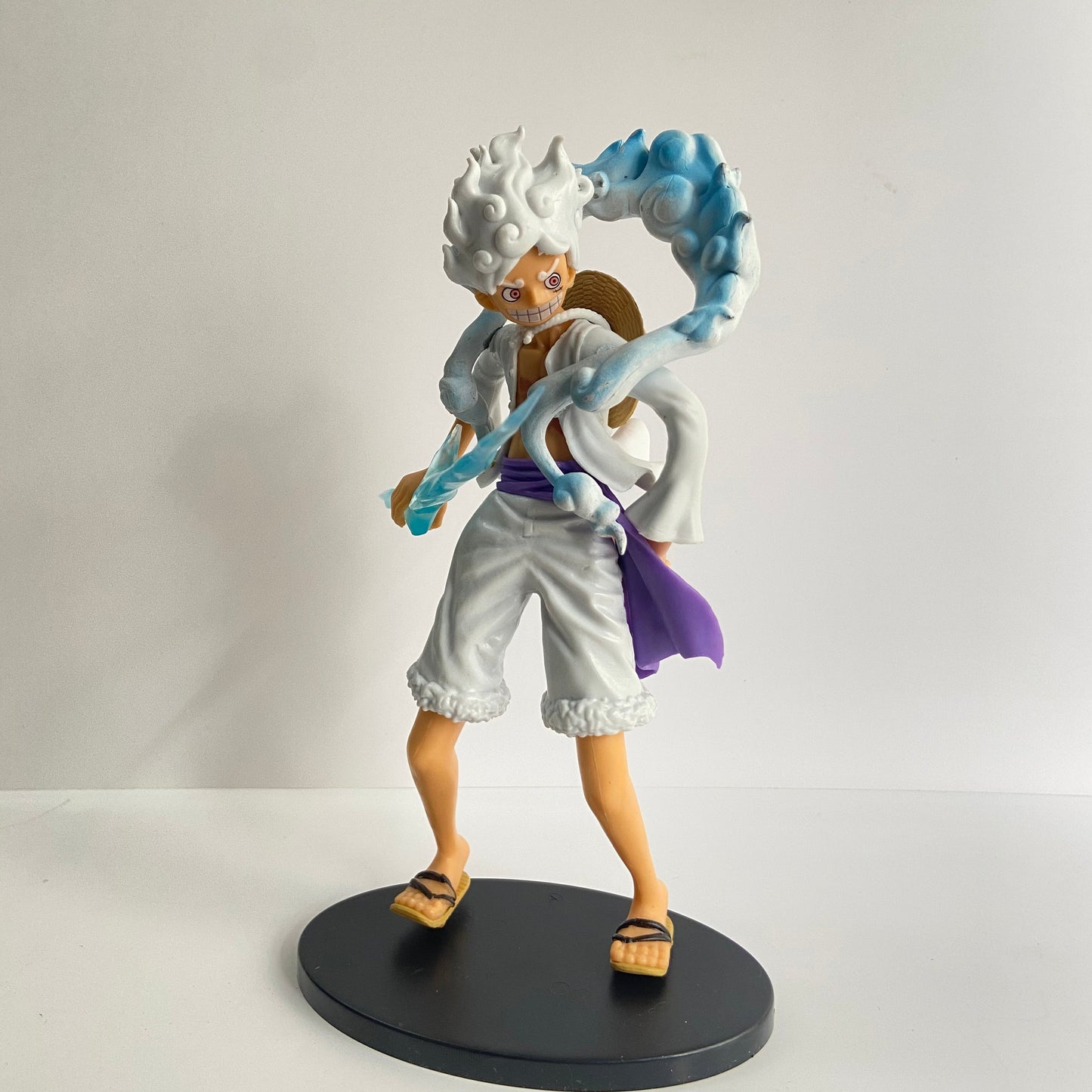 Luffy Gear 5 Action Figure (18 cm)